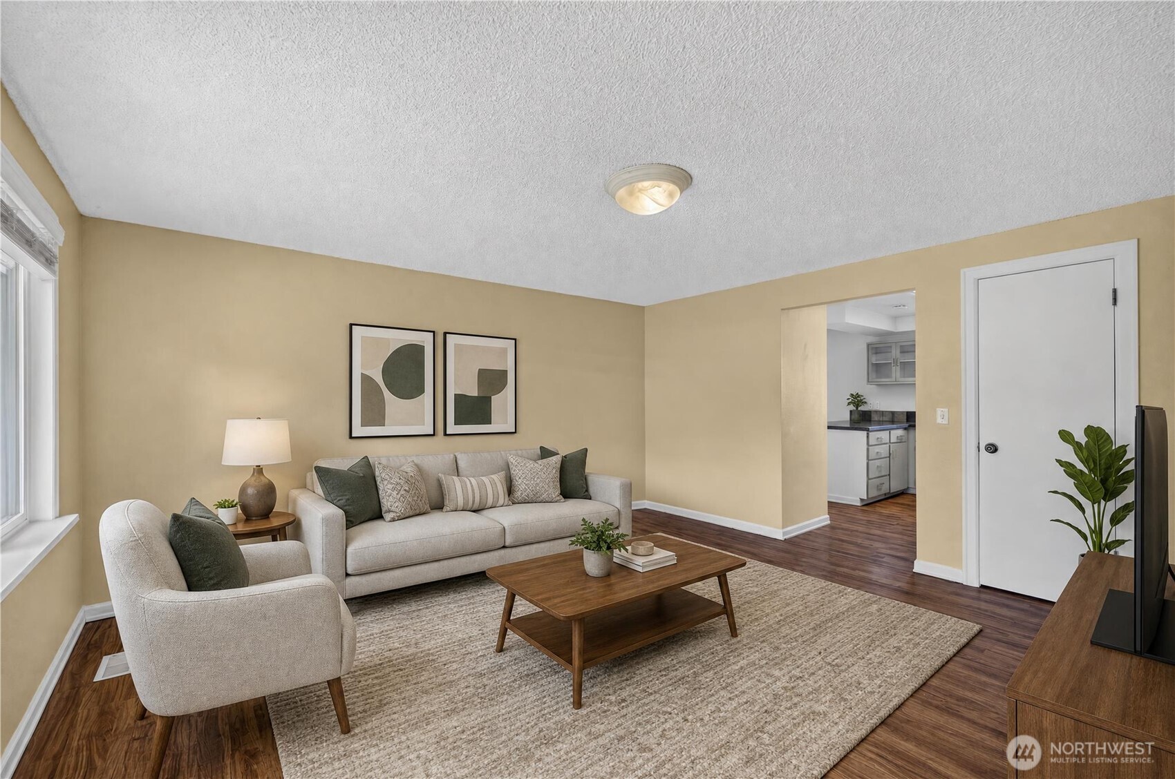 7825 Highland Drive Property Photo 3