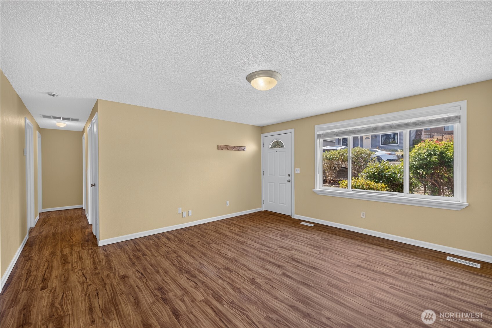 7825 Highland Drive Property Photo 7