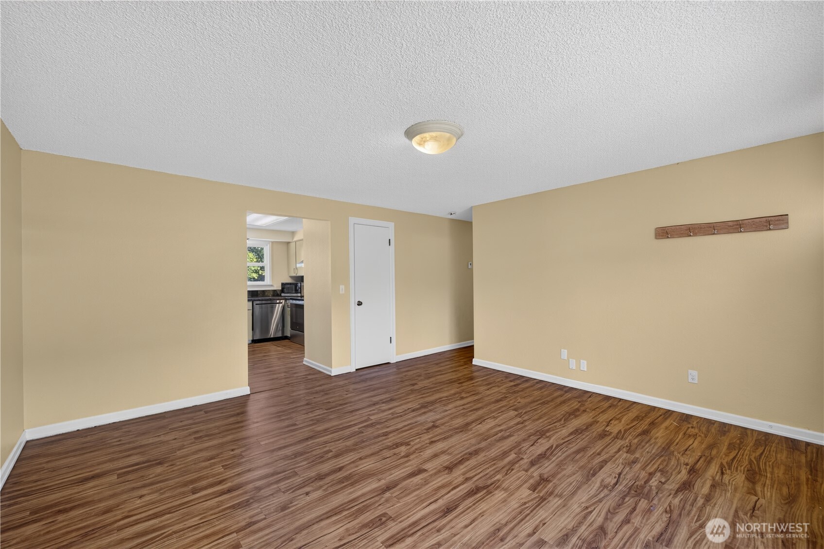 7825 Highland Drive Property Photo 10
