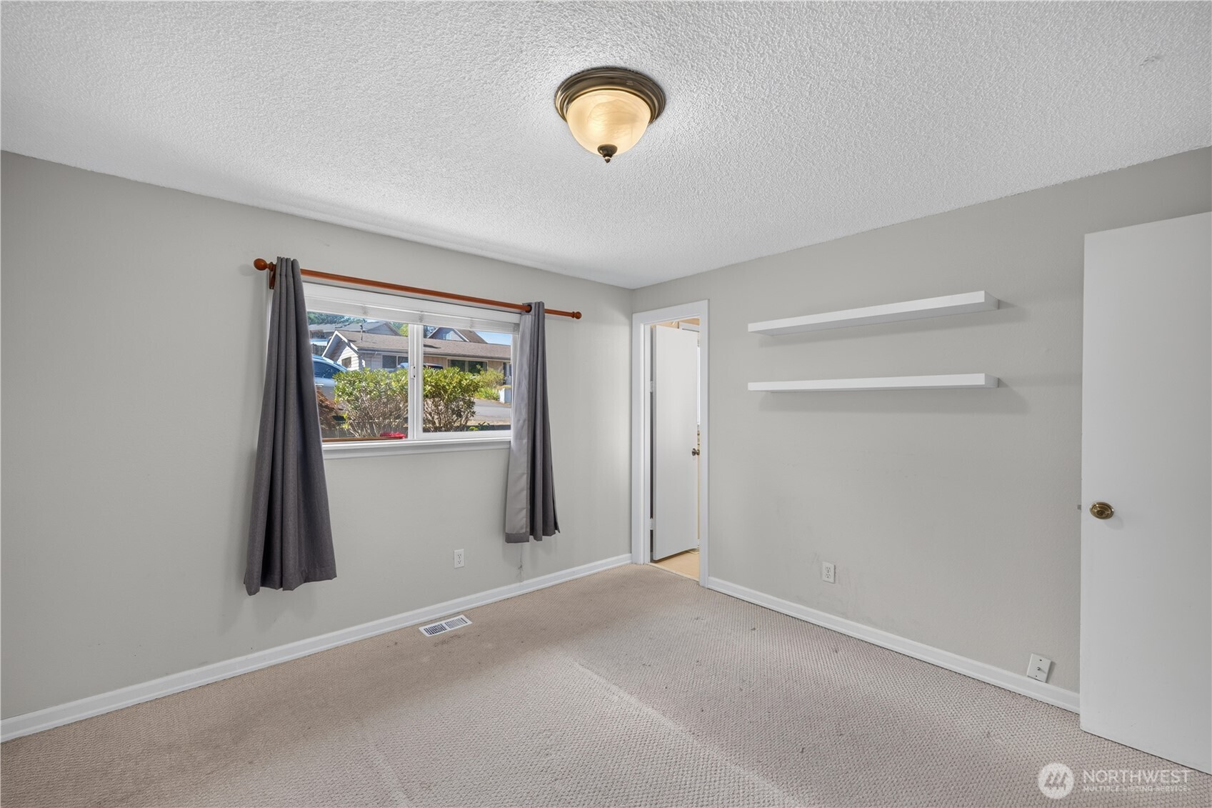 7825 Highland Drive Property Photo 25