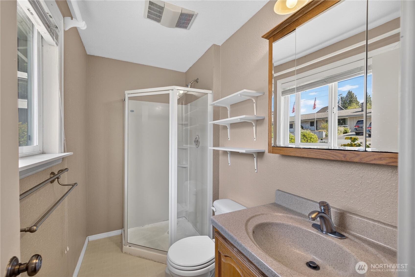 7825 Highland Drive Property Photo 26