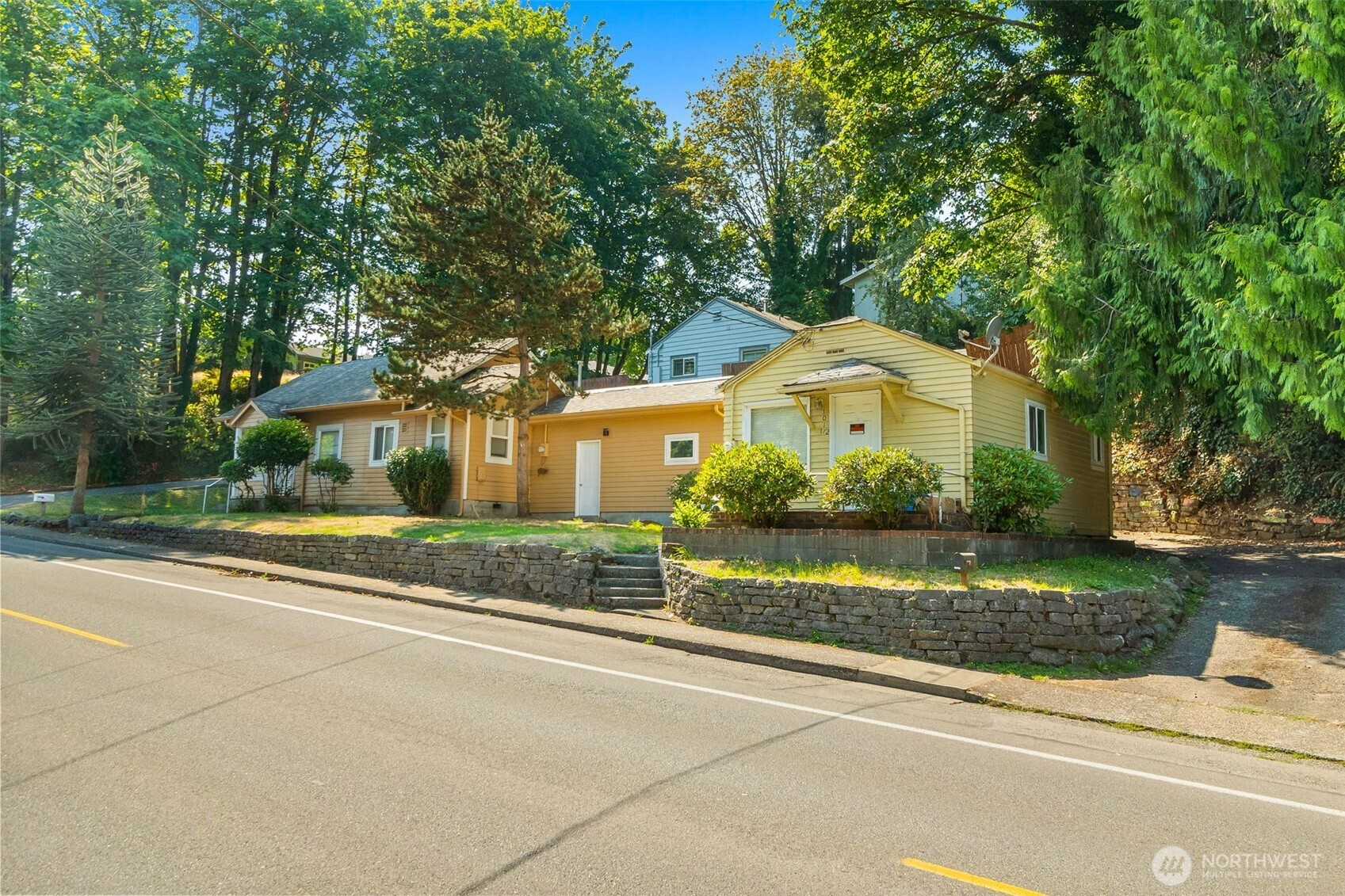 101 2nd Avenue Property Photo 1