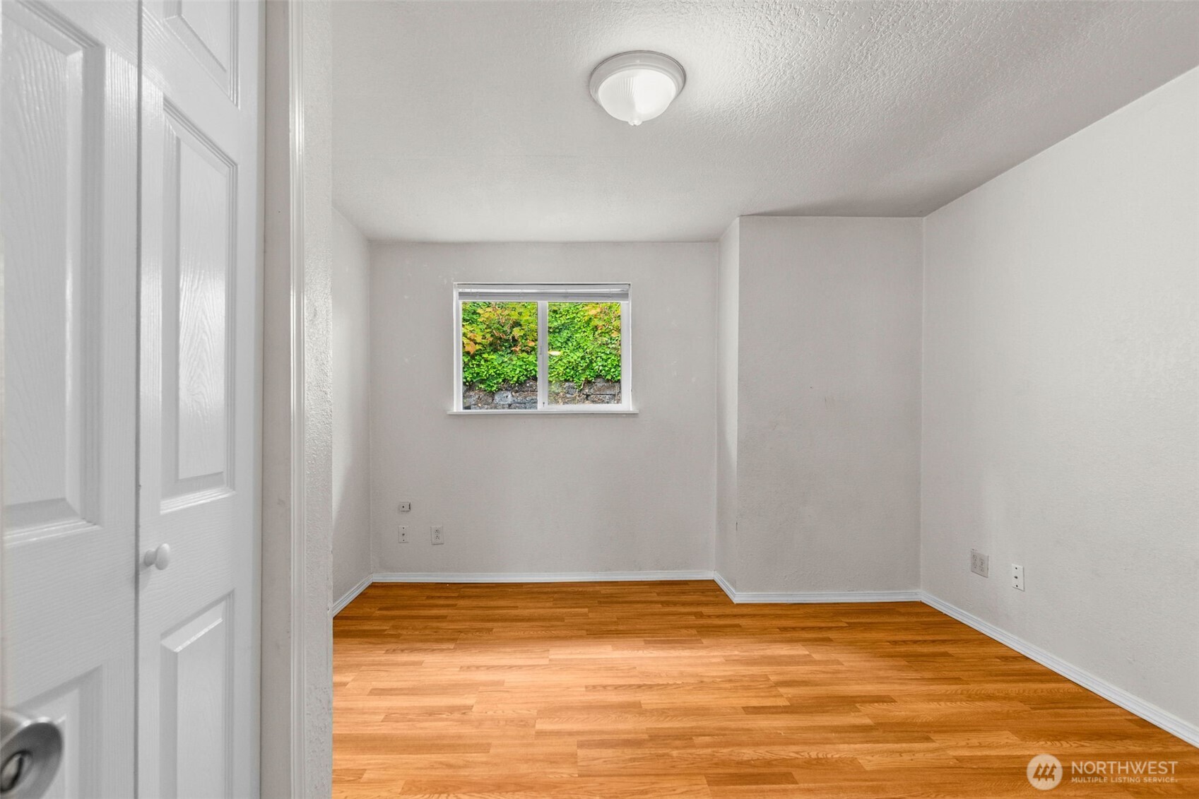 101 2nd Avenue Property Photo 18