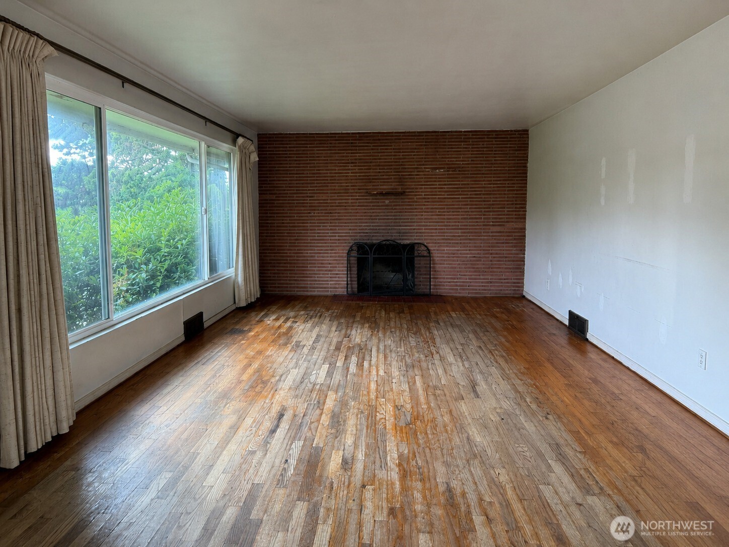409 106th St S Property Photo 8