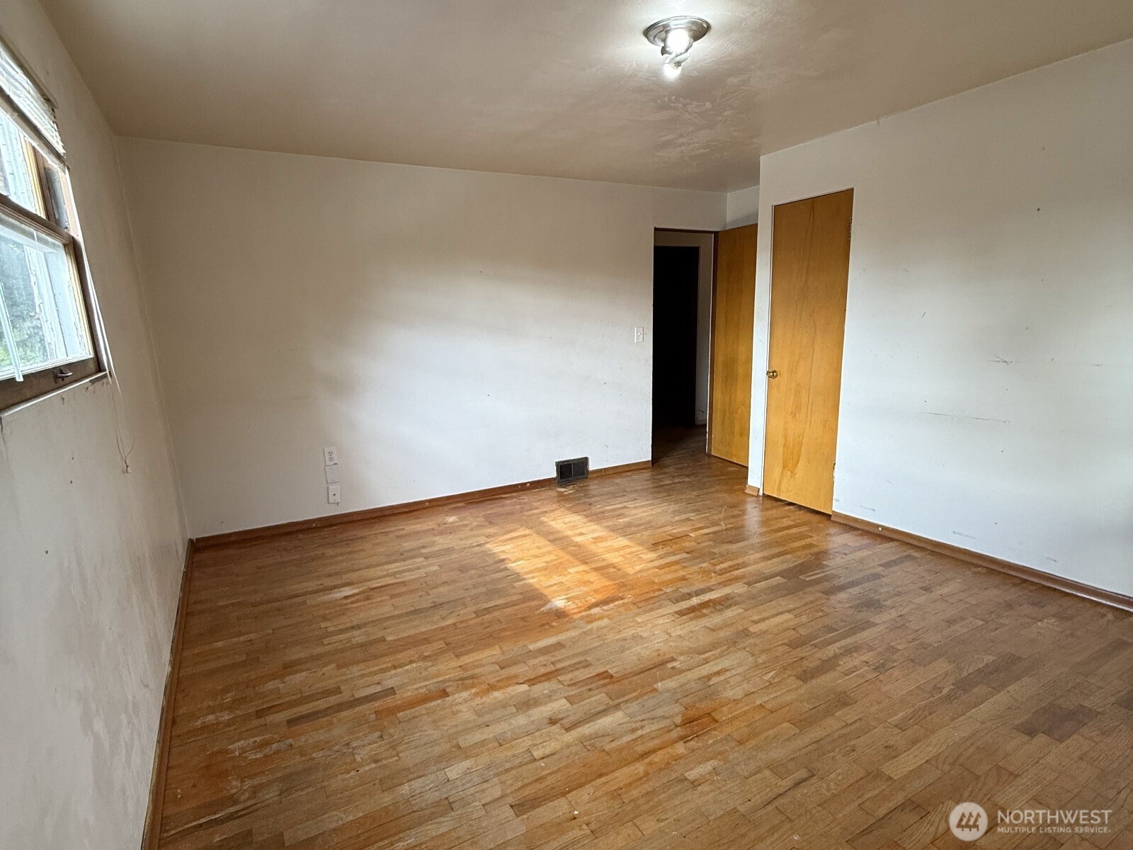 409 106th St S Property Photo 12