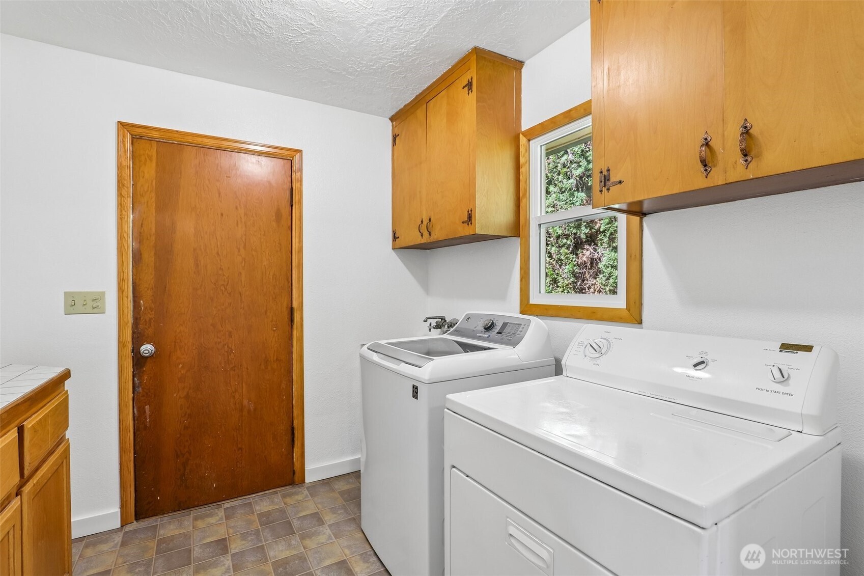 413 Little Rock Way Property Photo 19