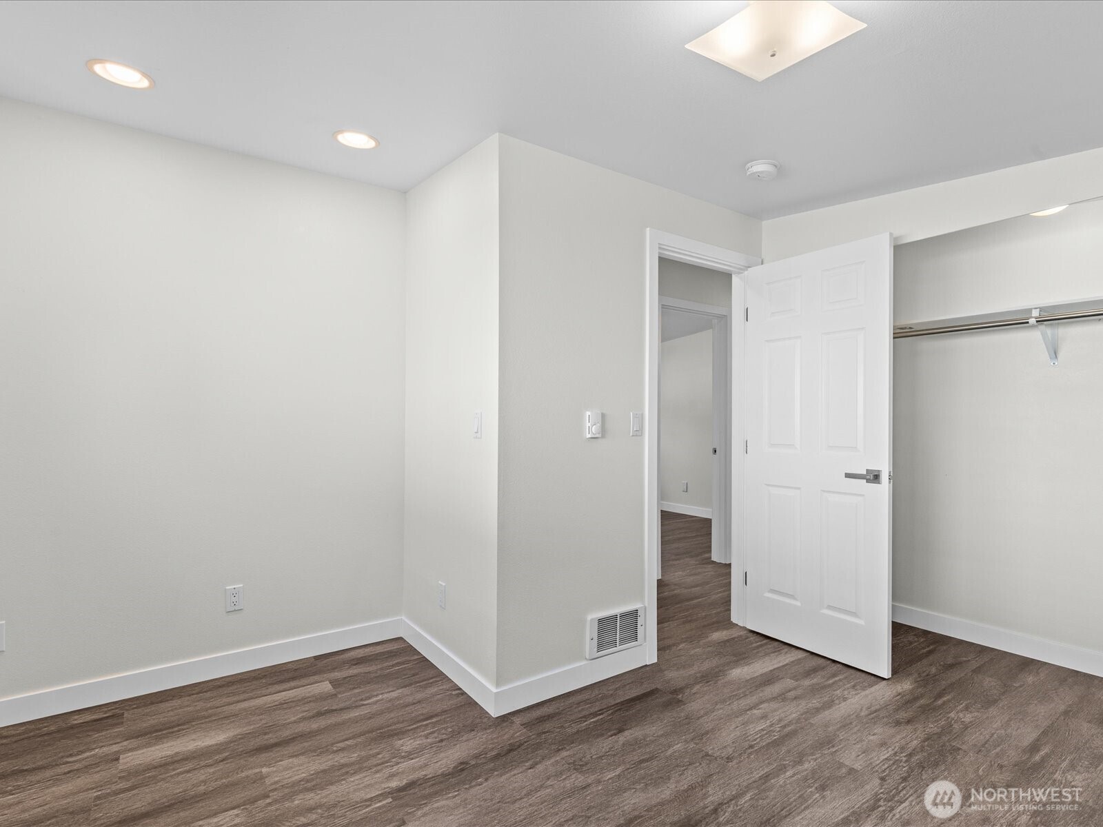 10833 11th Avenue Property Photo 19
