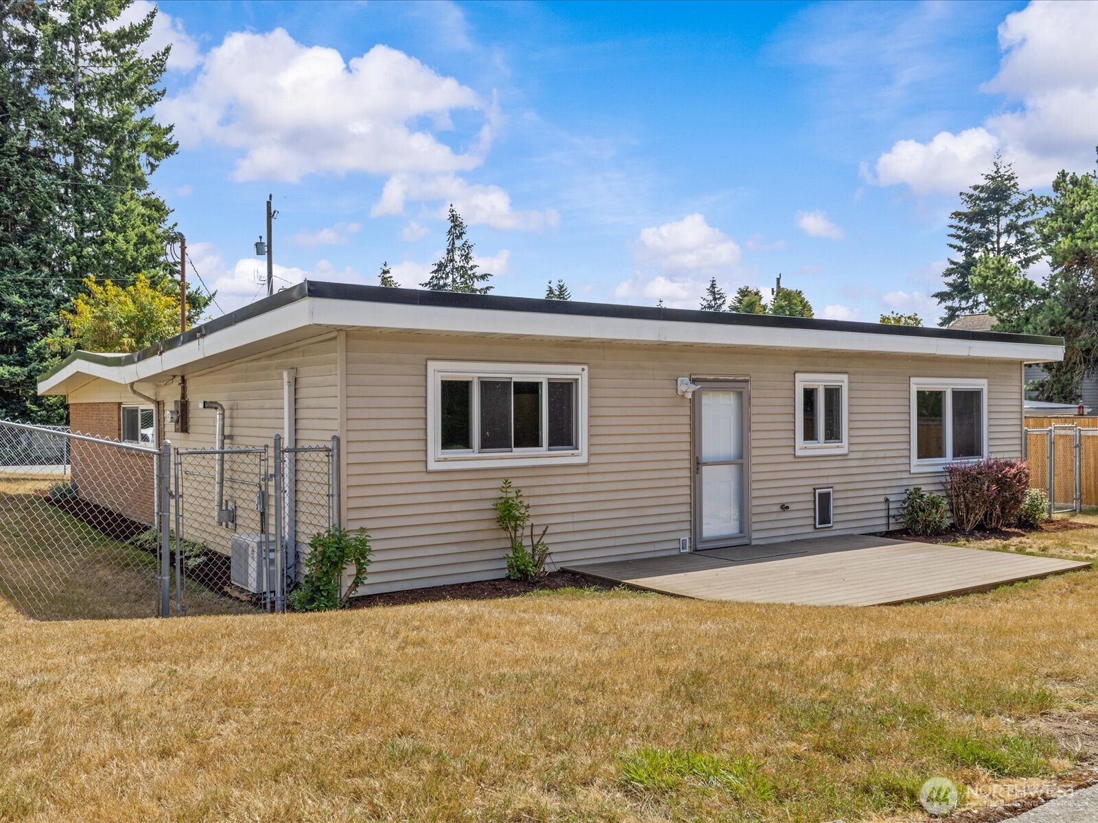 10833 11th Avenue Property Photo 29