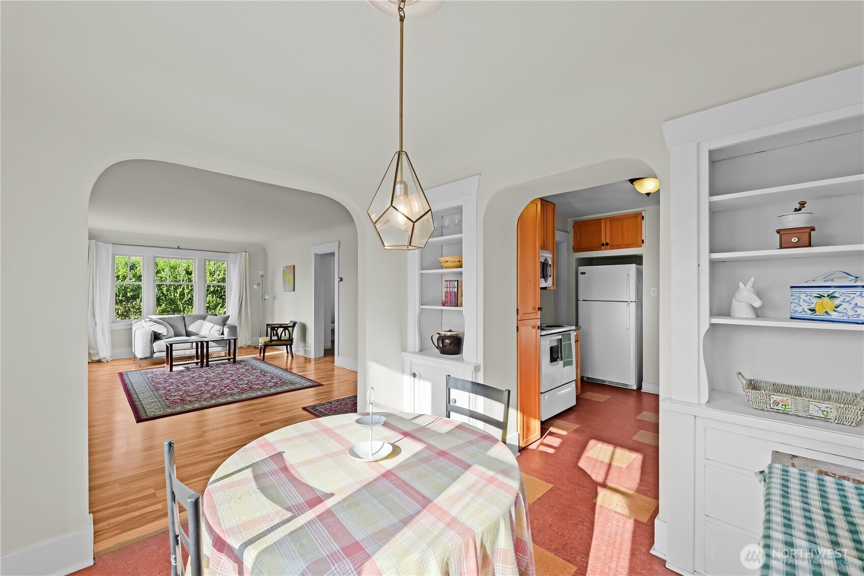 6401 S Clement Avenue Property Photo 13