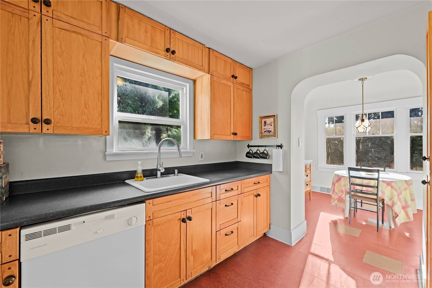 6401 S Clement Avenue Property Photo 16