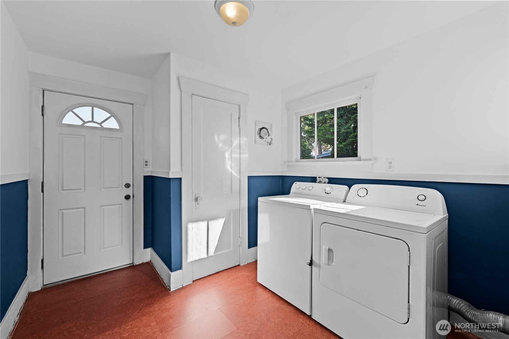 6401 S Clement Avenue Property Photo 21