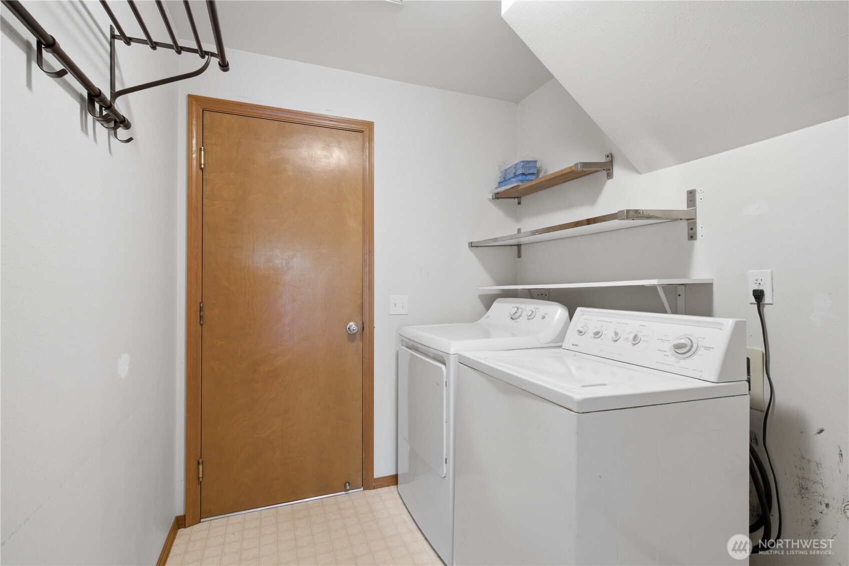 15031 93rd Place Property Photo 19