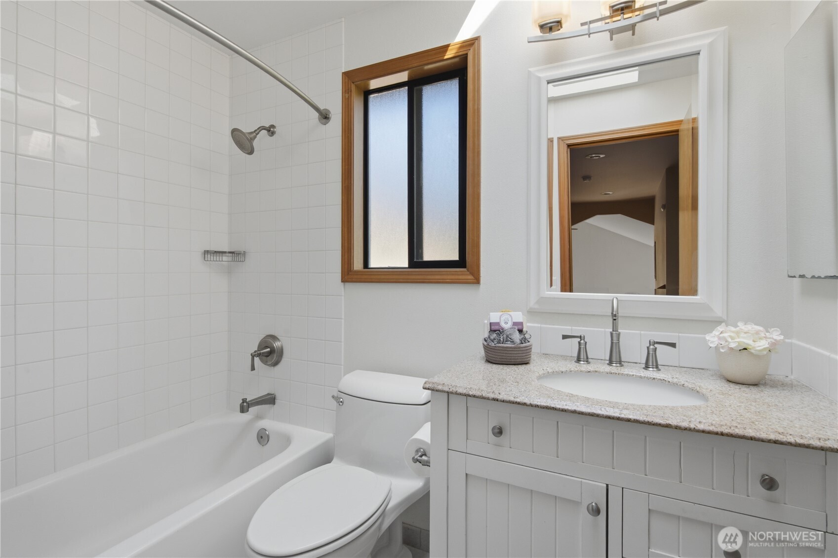 15031 93rd Place Property Photo 34