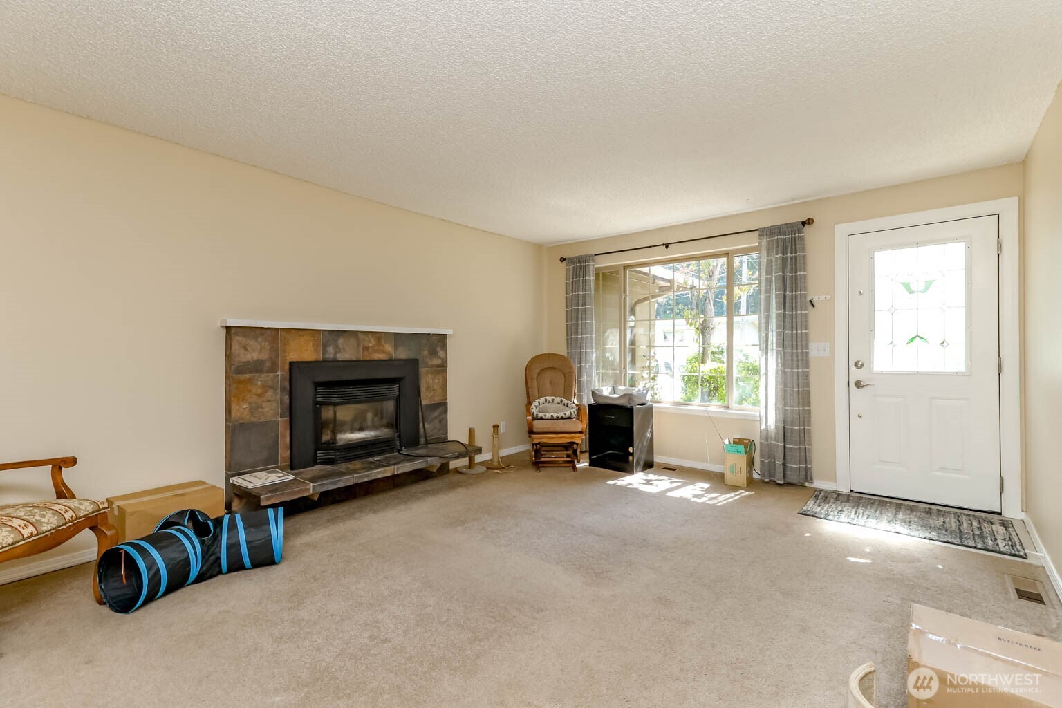 29313 45th Place Property Photo 3