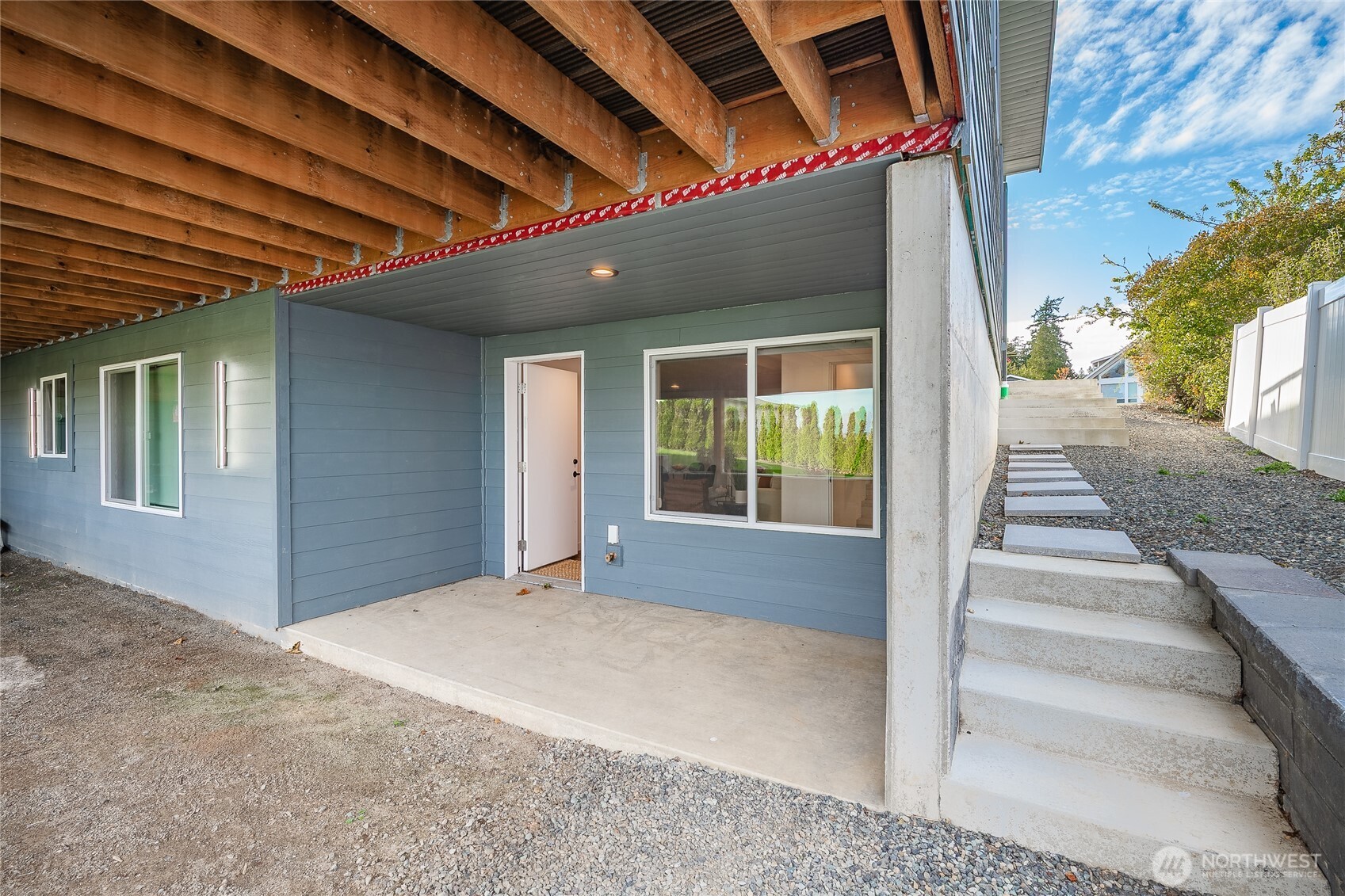 8068 Niska Road Property Photo 32