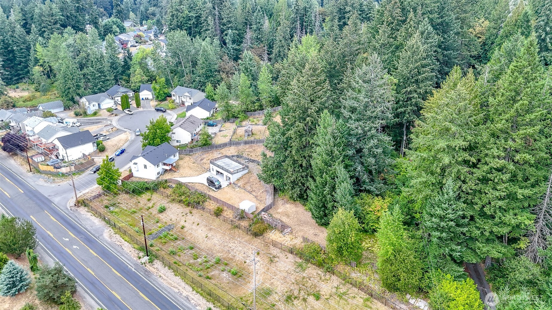 13723 21st Avenue Property Photo 5