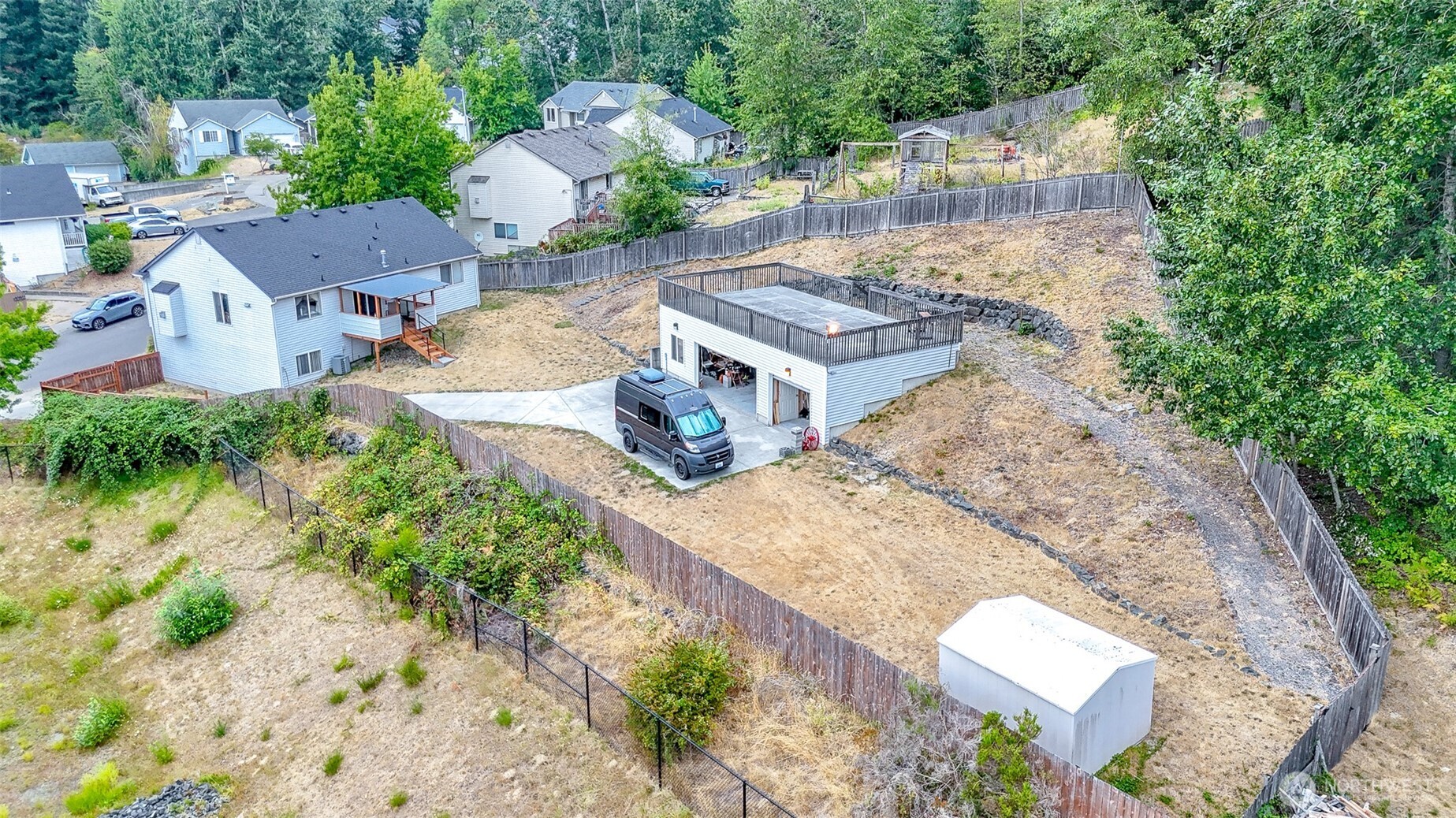 13723 21st Avenue Property Photo 8