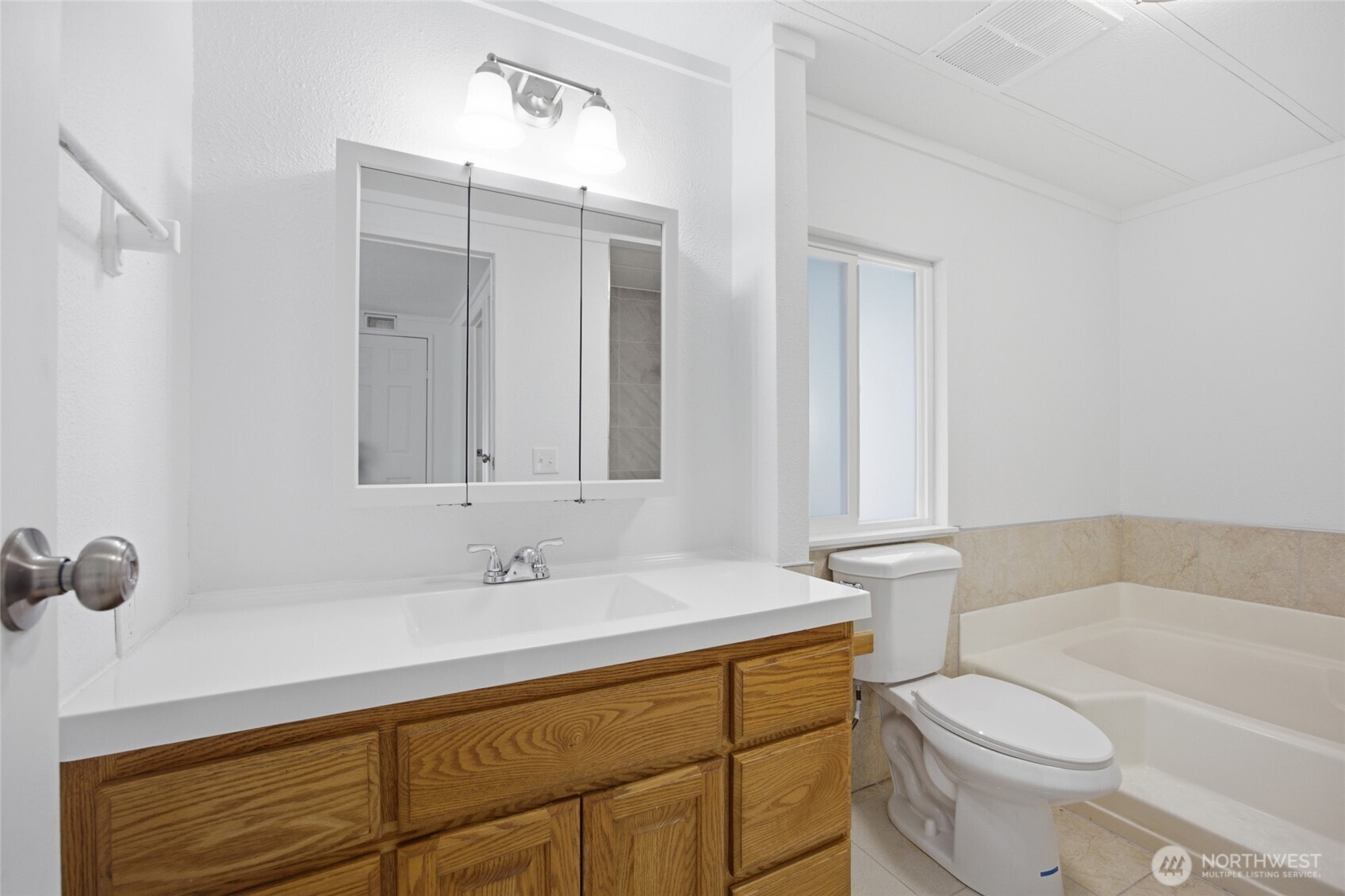 4816 Airway Drive 18 Property Photo 15