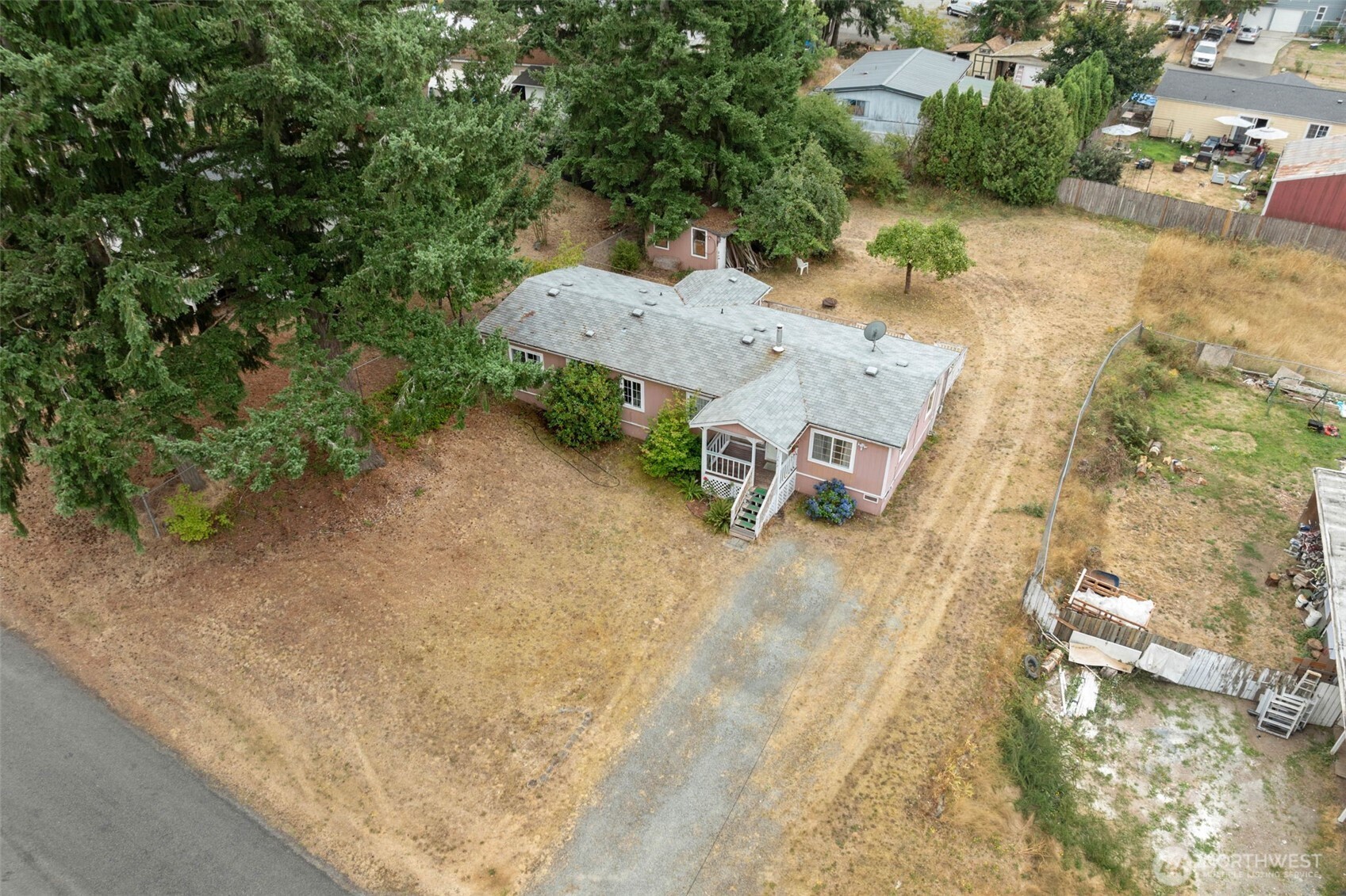 12812 Ridge Circle Property Photo 5