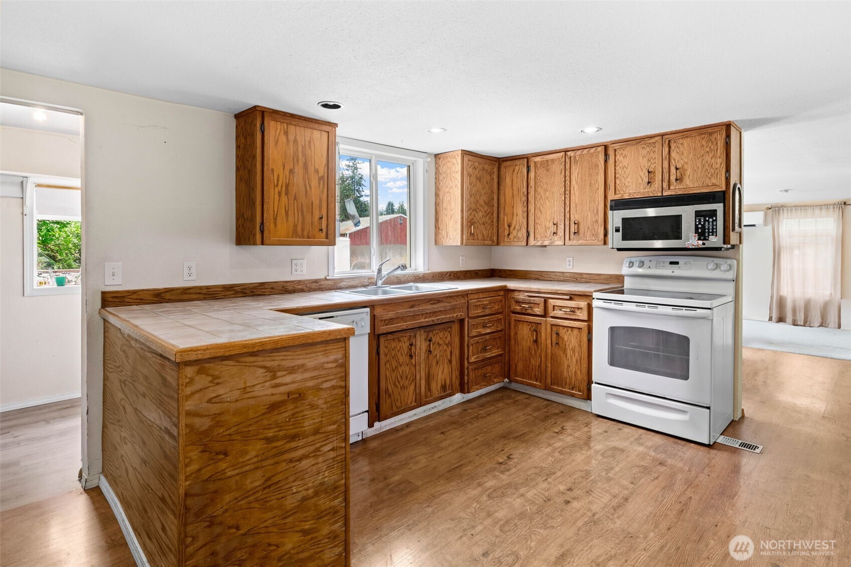 12812 Ridge Circle Property Photo 14