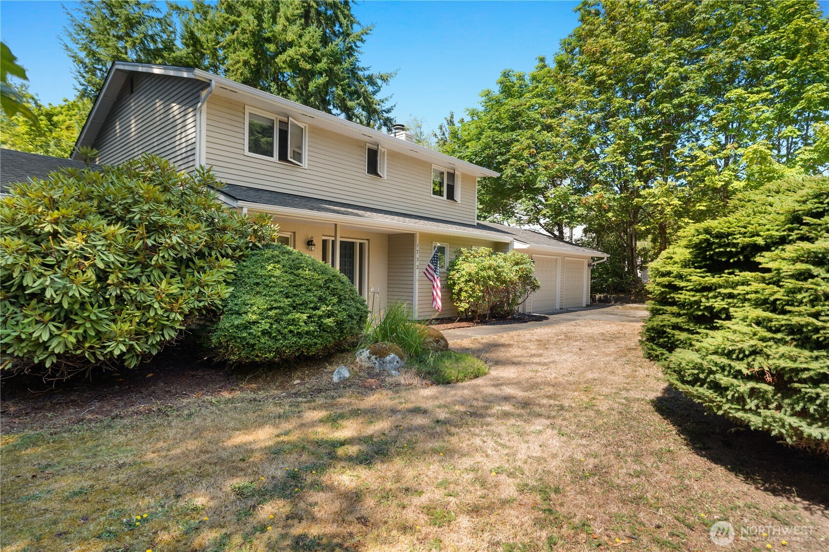 1732 Medallion Loop Property Photo 2