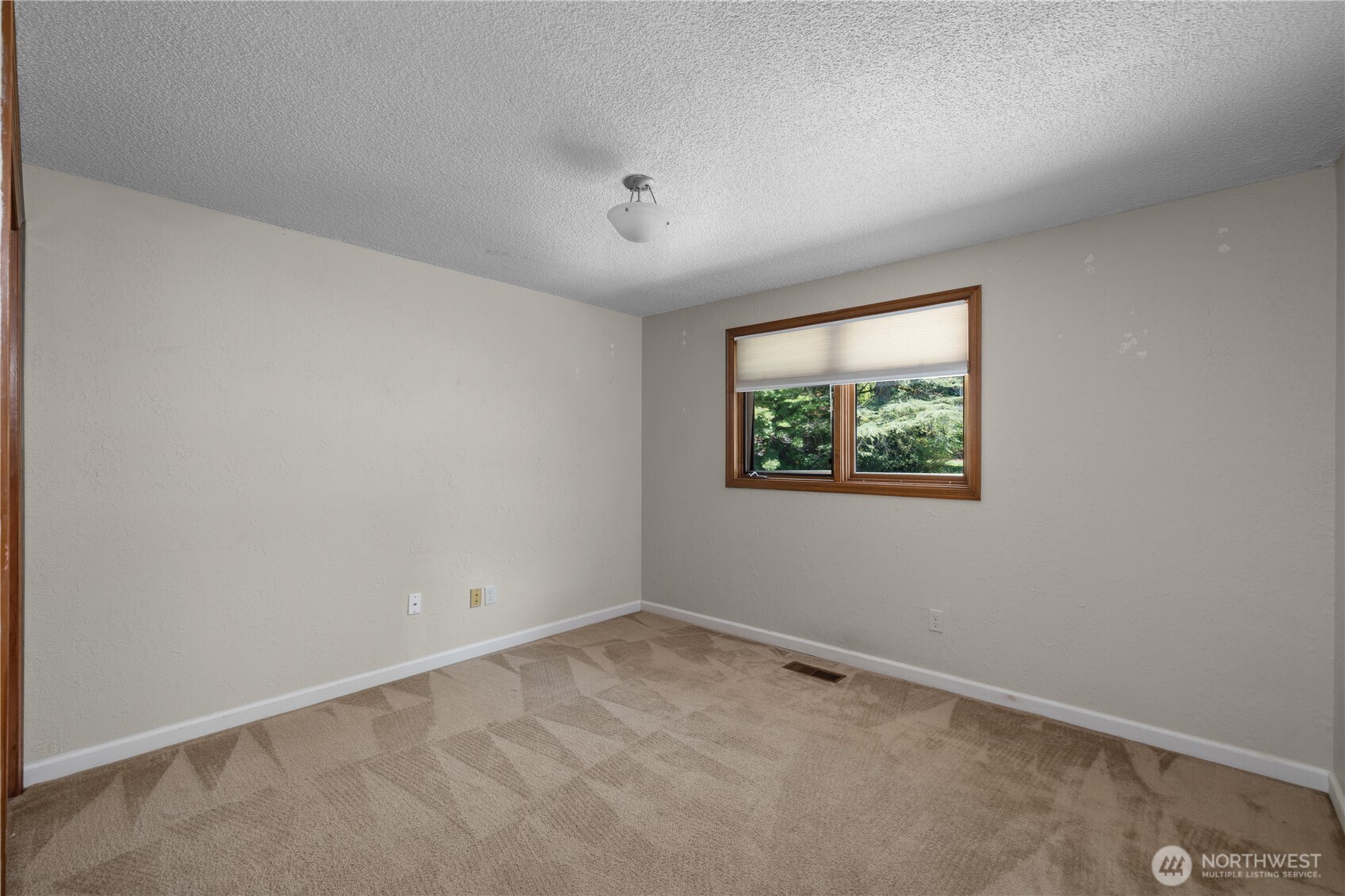 1732 Medallion Loop Property Photo 25