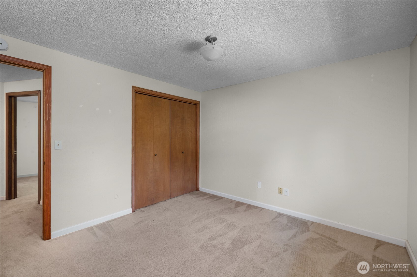 1732 Medallion Loop Property Photo 26