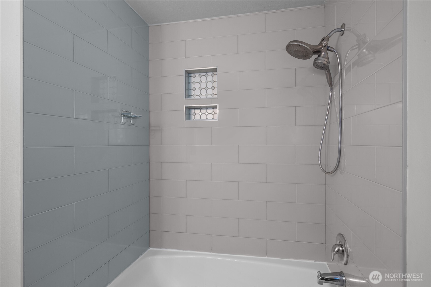 1732 Medallion Loop Property Photo 28