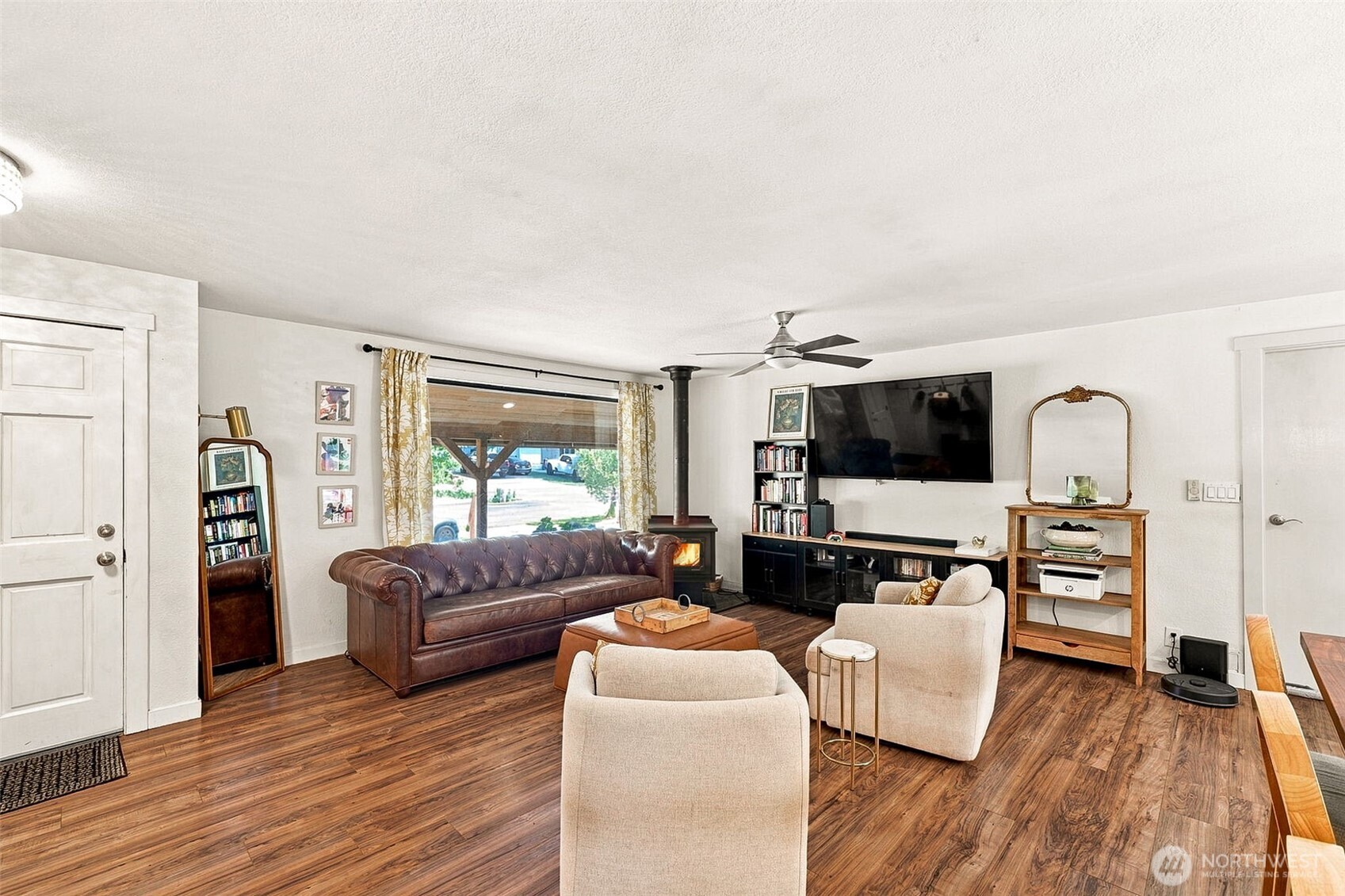 29412 216th Avenue Property Photo 4
