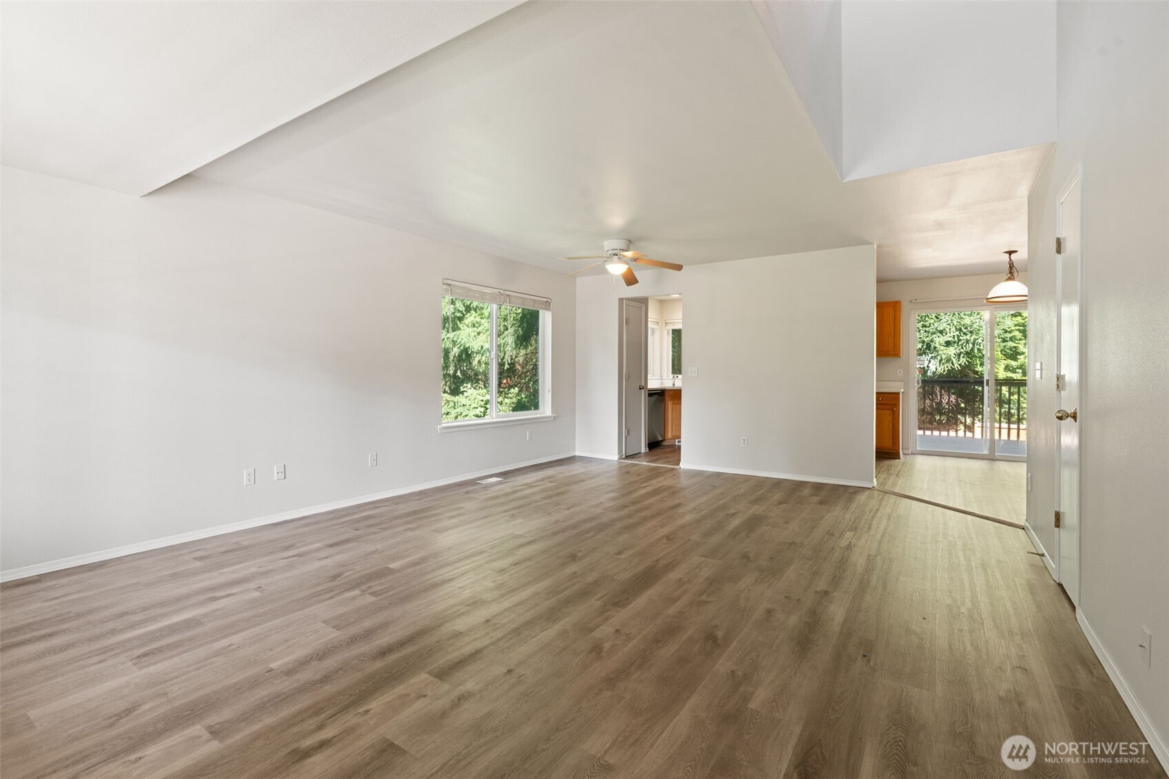 13211 89th Avenue Ct Property Photo 4