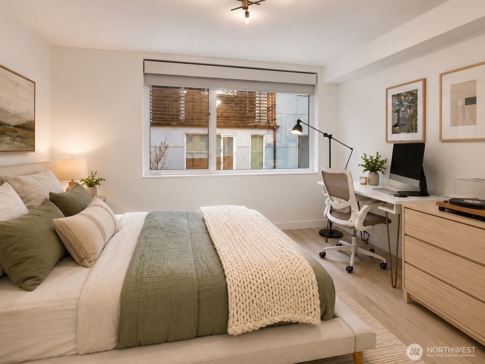 727 Belmont Avenue Property Photo 18