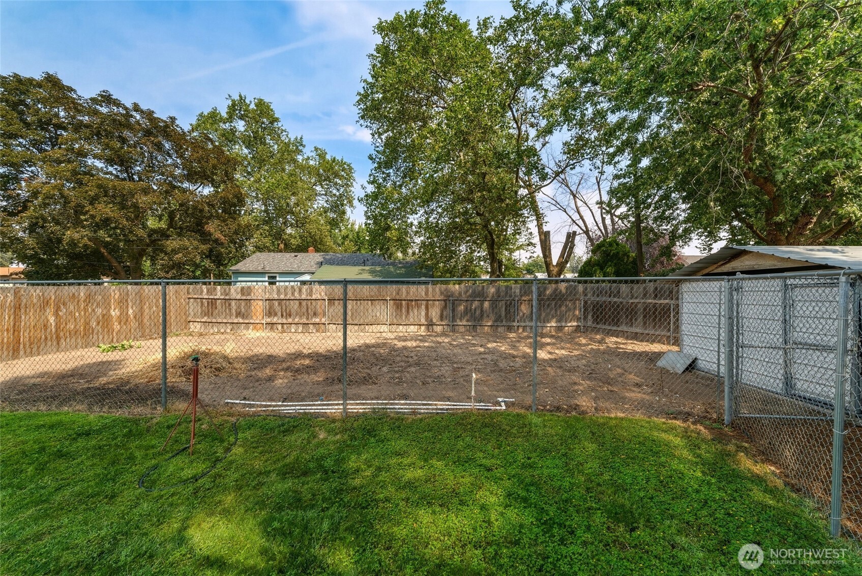1707 J Street Property Photo 8