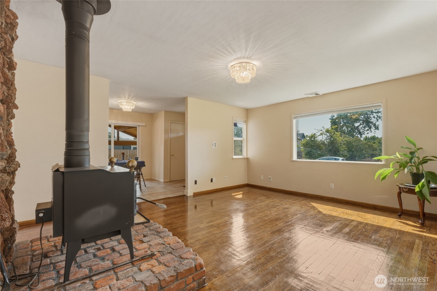 1707 J Street Property Photo 13