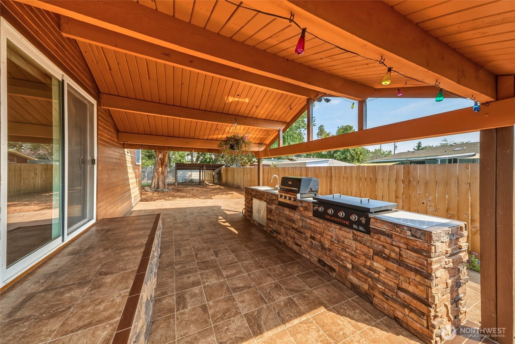 1707 J Street Property Photo 15