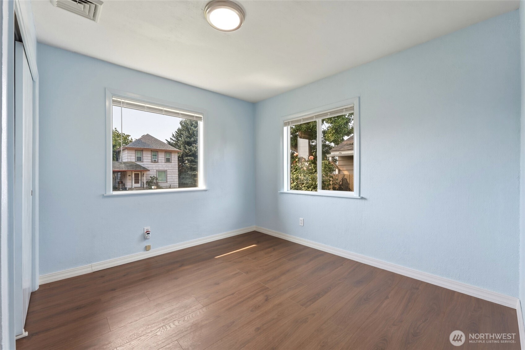 1707 J Street Property Photo 26