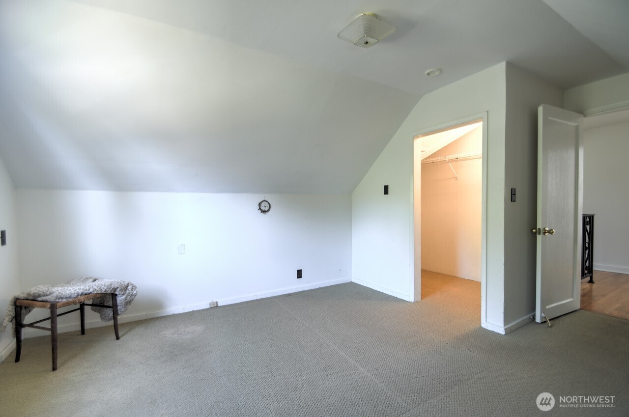3216 Lorne Street Property Photo 11