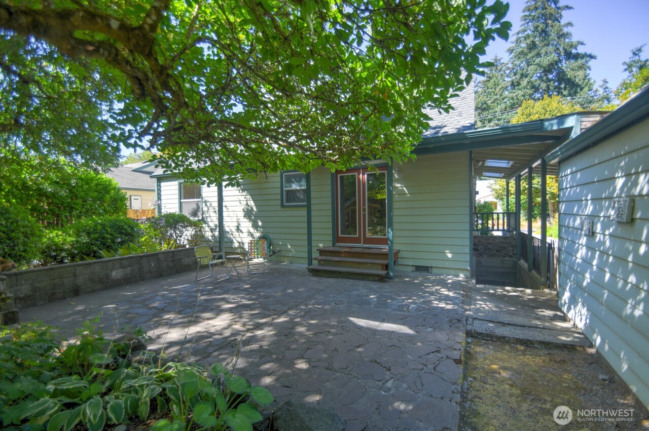 3216 Lorne Street Property Photo 18
