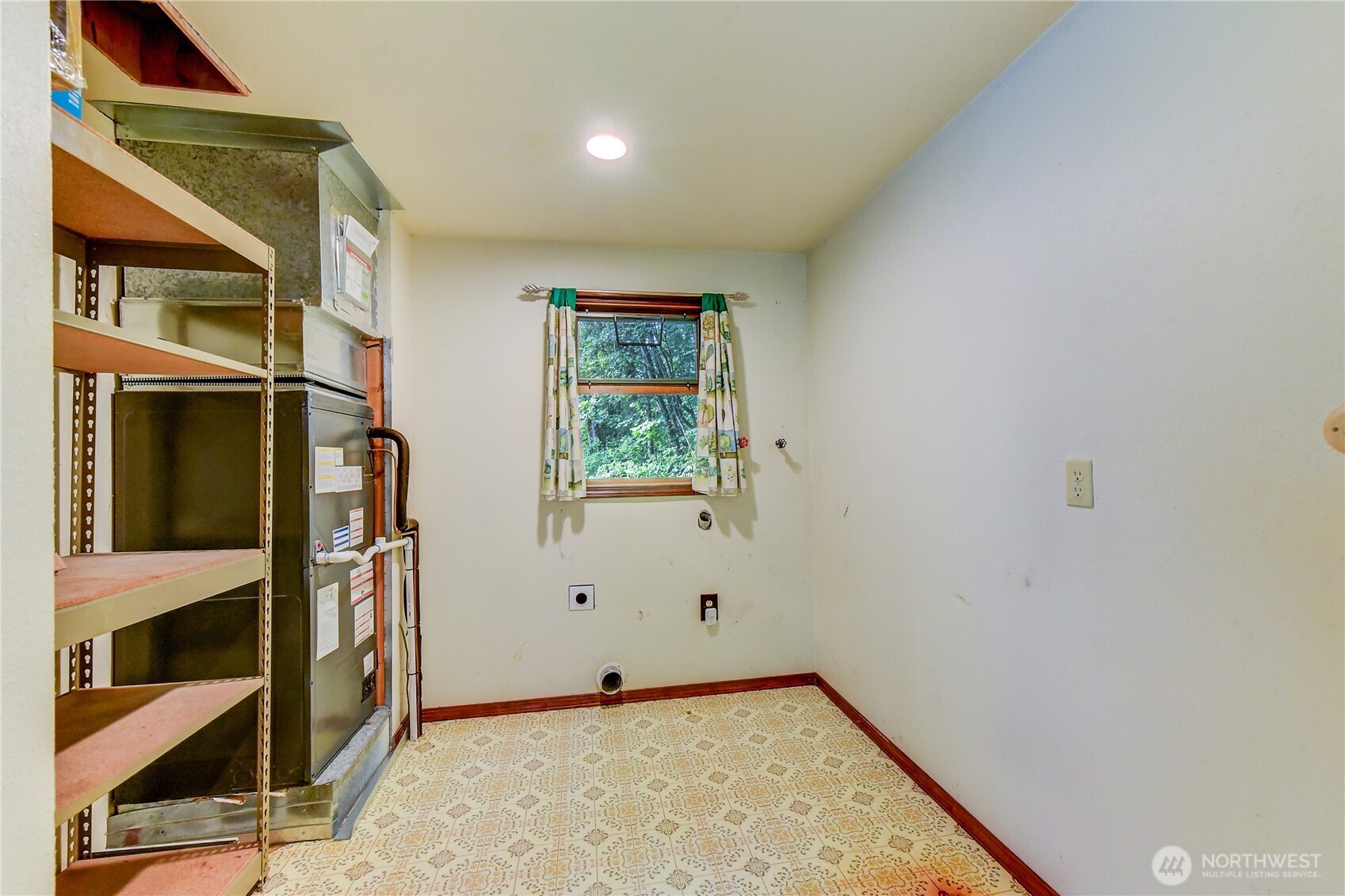 320 Sapp Road Property Photo 17