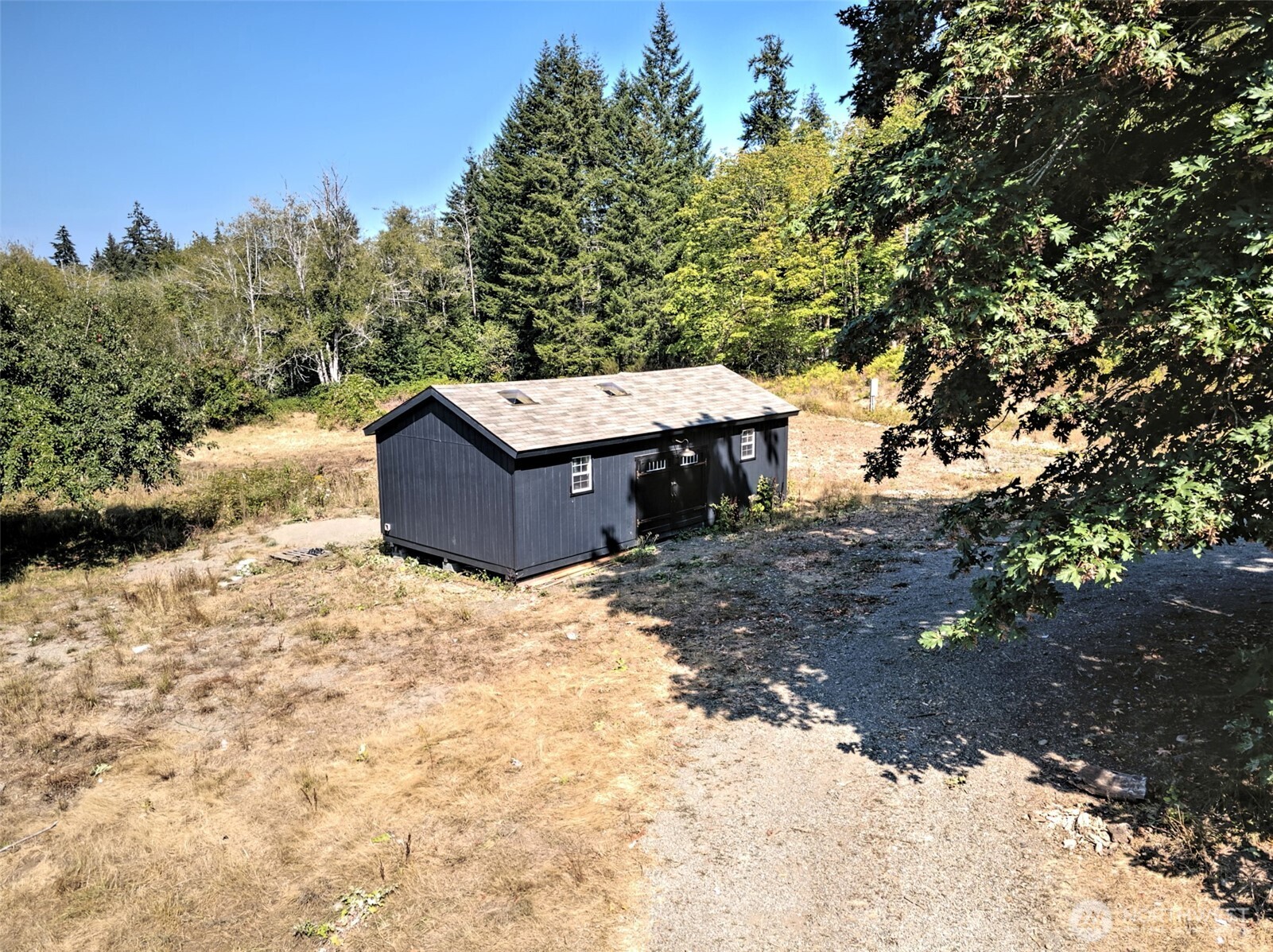 1250 E Crestview Drive Property Photo 8