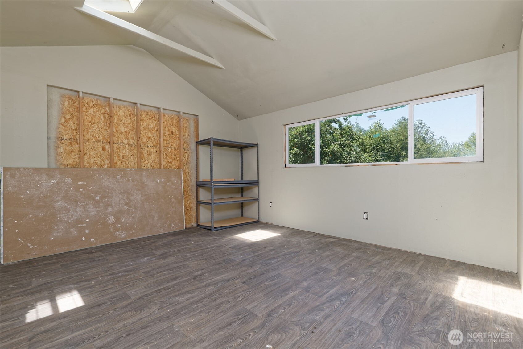 1250 E Crestview Drive Property Photo 22