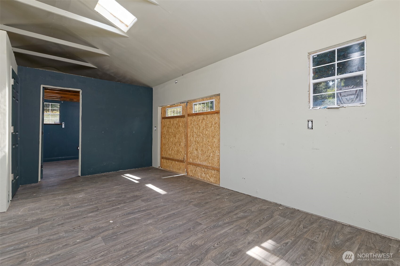 1250 E Crestview Drive Property Photo 23