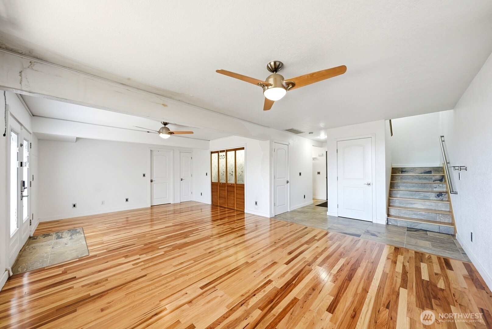 1011 N 28th Place Property Photo 22