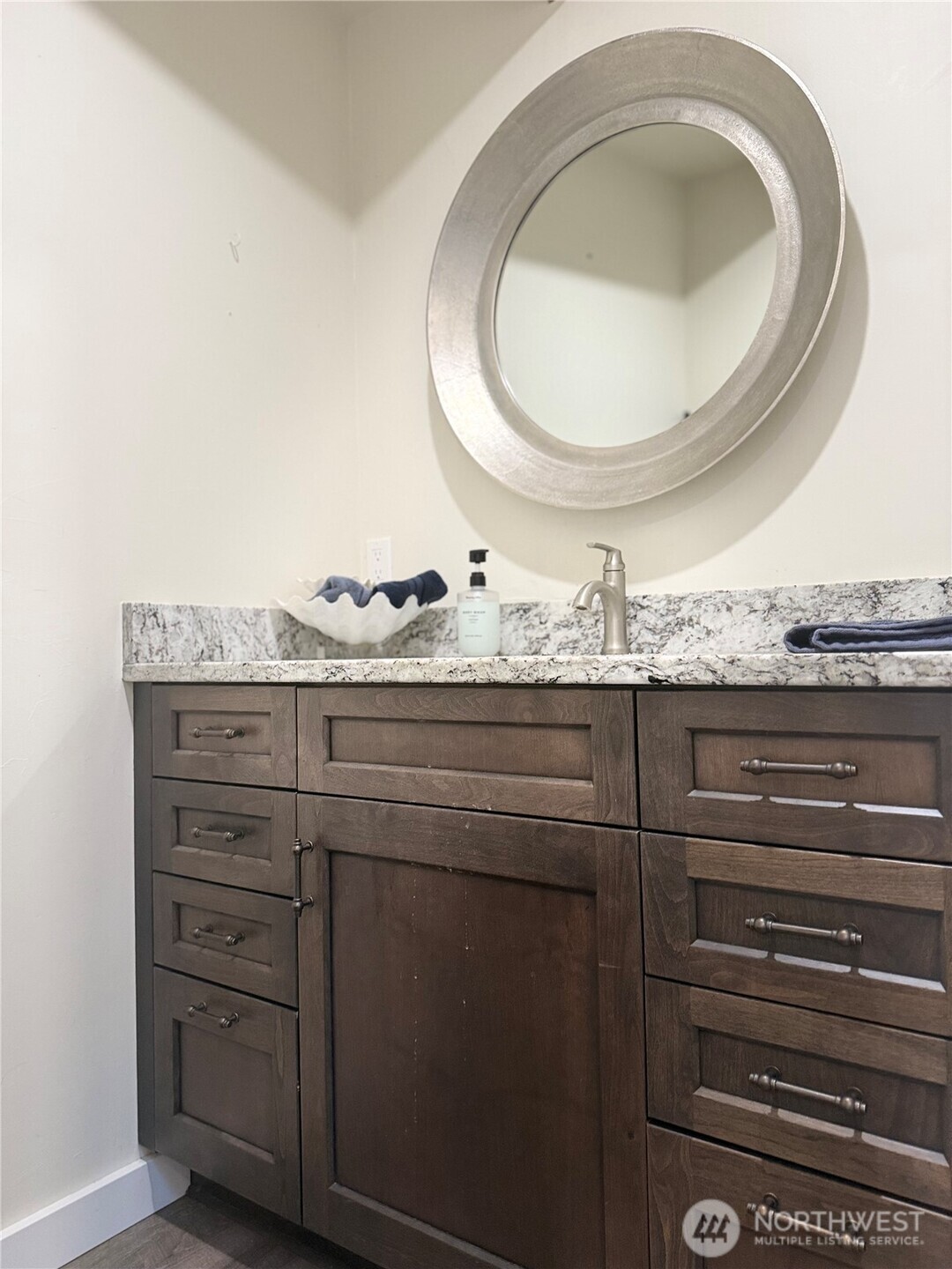1230 East Treasure Island Drive Property Photo 5