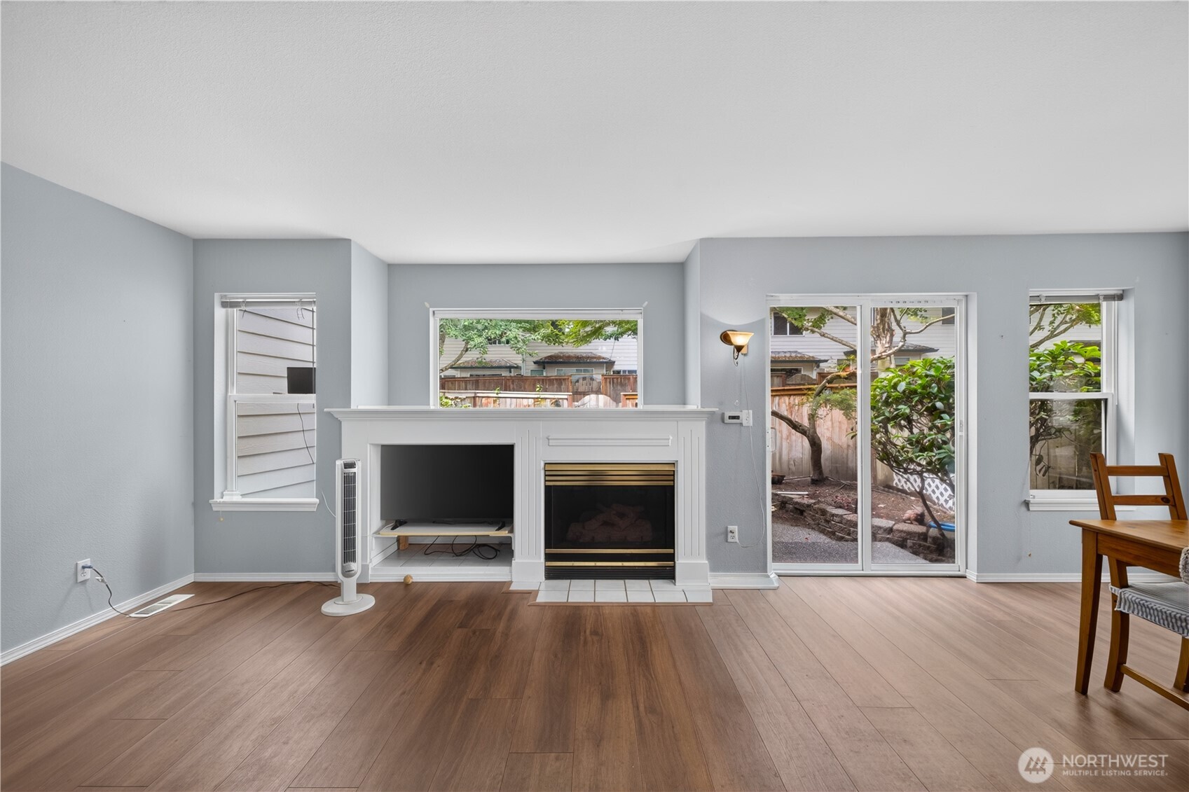 1131 115th Street M4 Property Photo 5