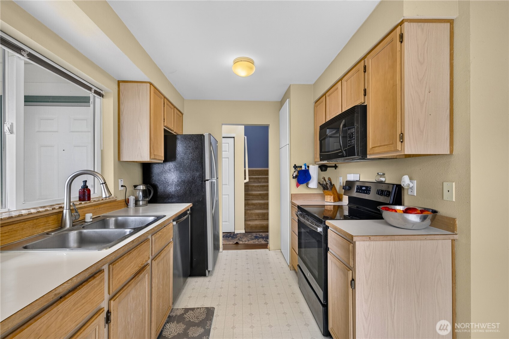 1131 115th Street M4 Property Photo 12