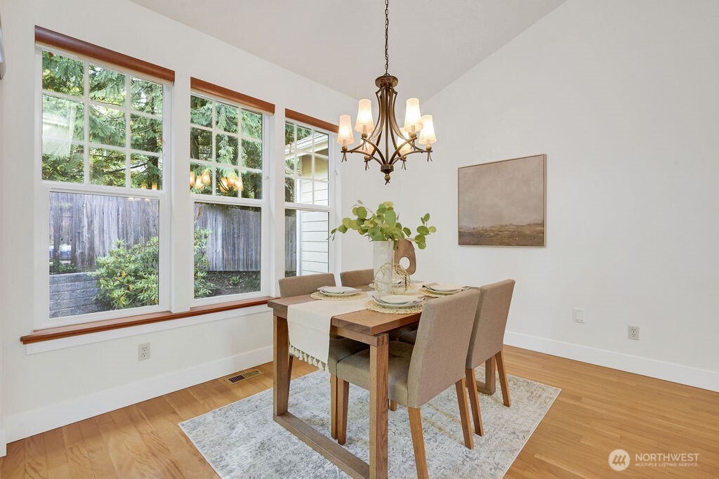 4770 Willamette Street Property Photo 12