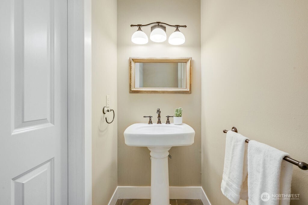 4770 Willamette Street Property Photo 27