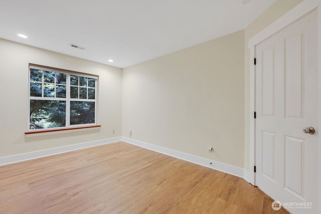 4770 Willamette Street Property Photo 35