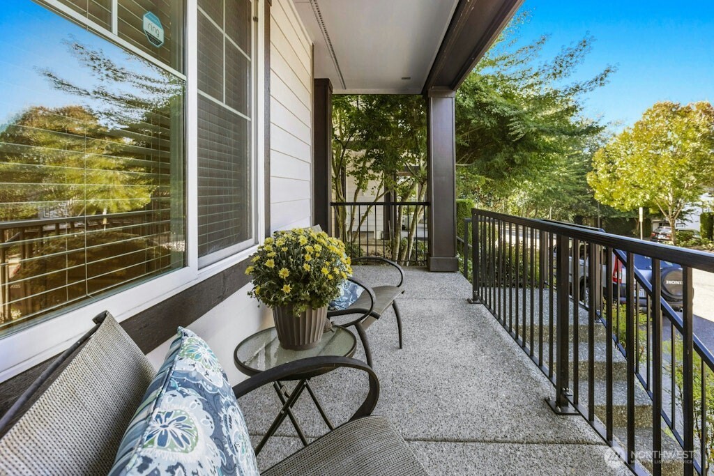 10372 156th Place 101 Property Photo 4