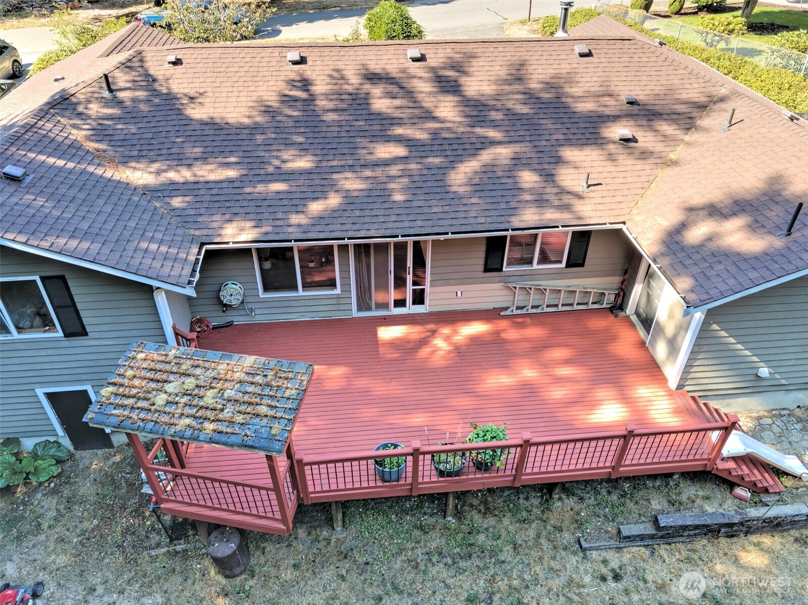 60 Ne Riverhill Lane Property Photo 4
